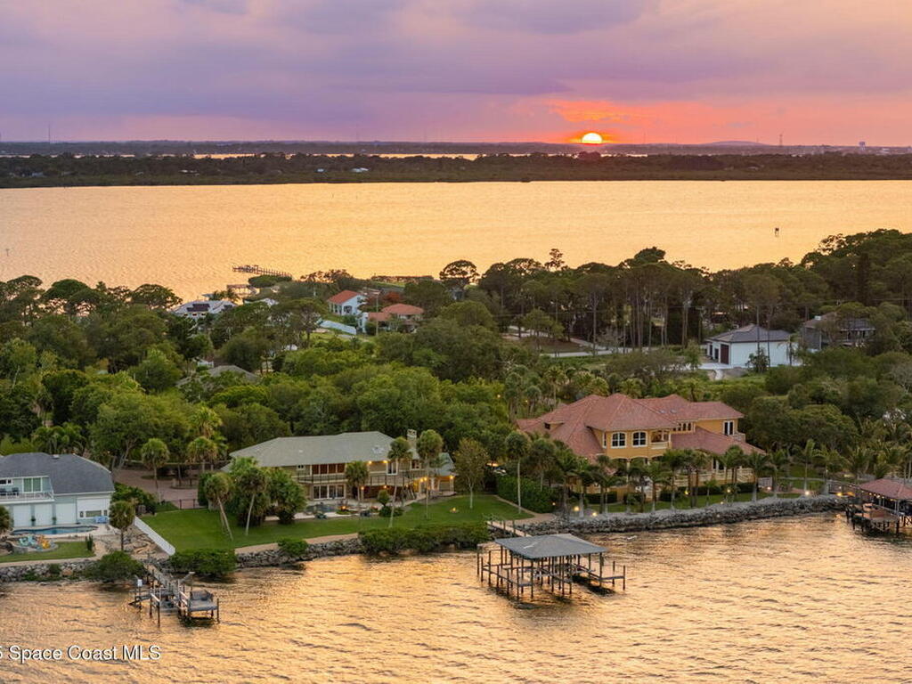 2442 Newfound Harbor Drive, Merritt Island, FL 32952