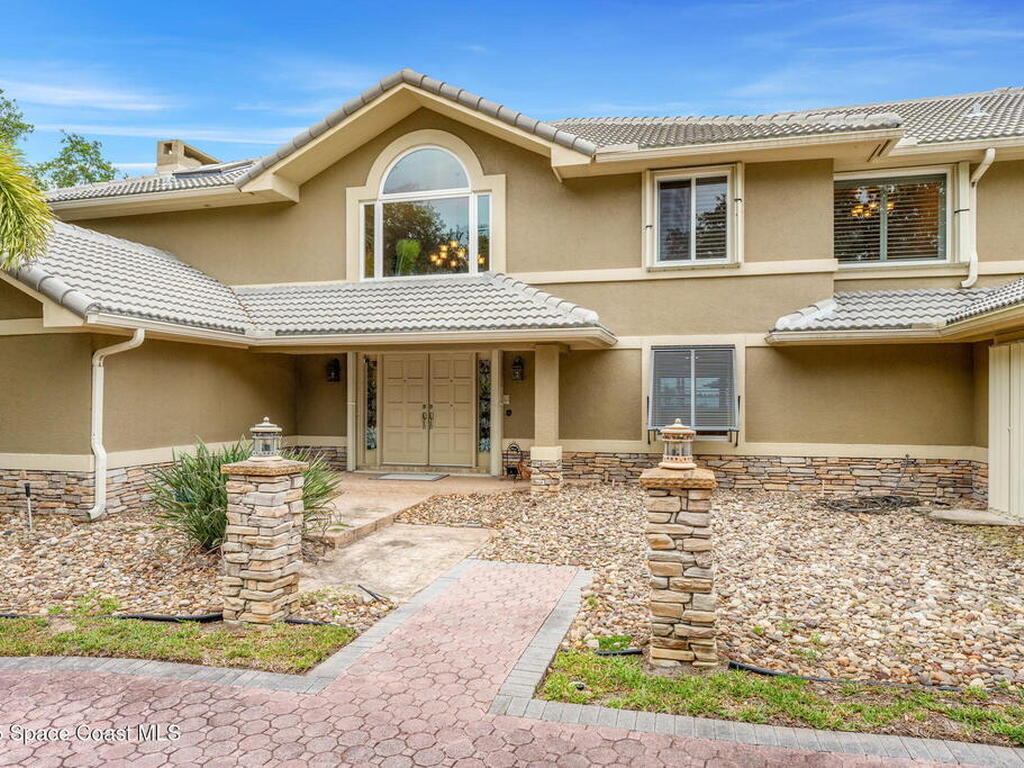 2442 Newfound Harbor Drive, Merritt Island, FL 32952