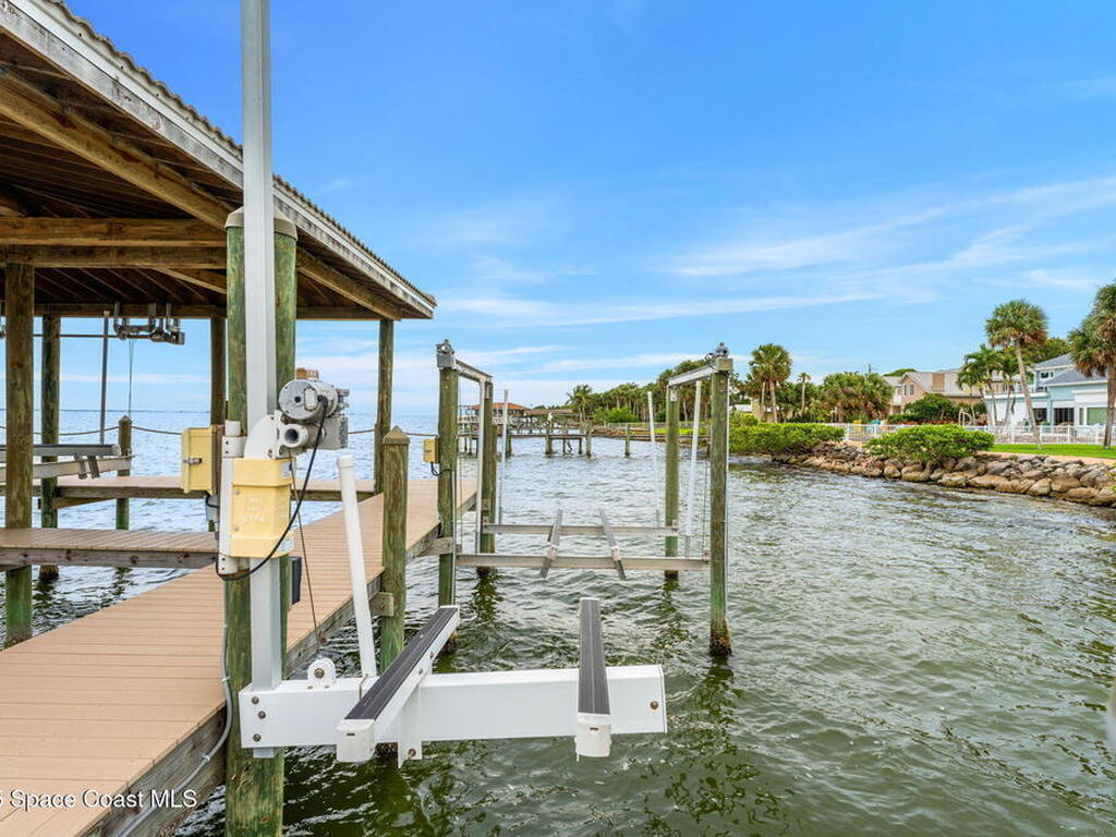 2442 Newfound Harbor Drive, Merritt Island, FL 32952