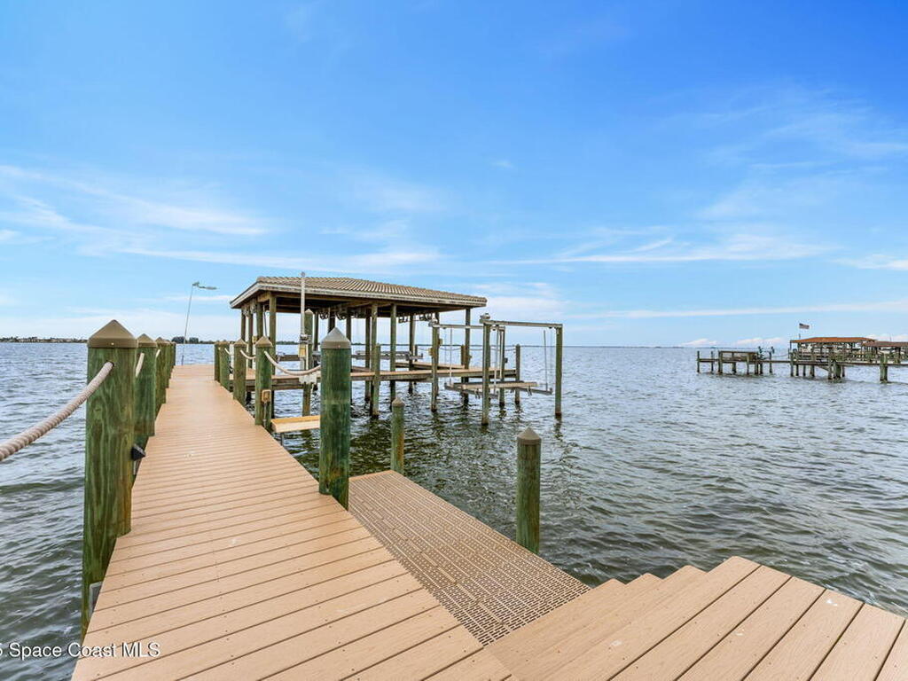 2442 Newfound Harbor Drive, Merritt Island, FL 32952