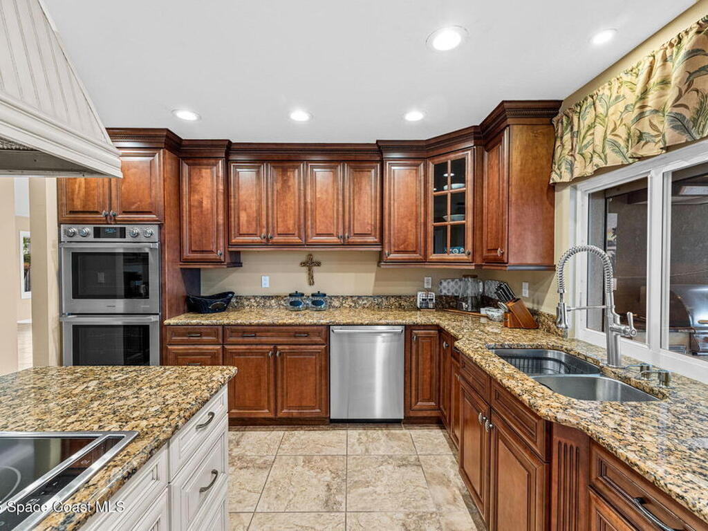 2442 Newfound Harbor Drive, Merritt Island, FL 32952