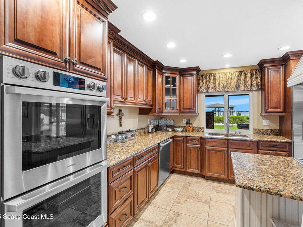 2442 Newfound Harbor Drive, Merritt Island, FL 32952