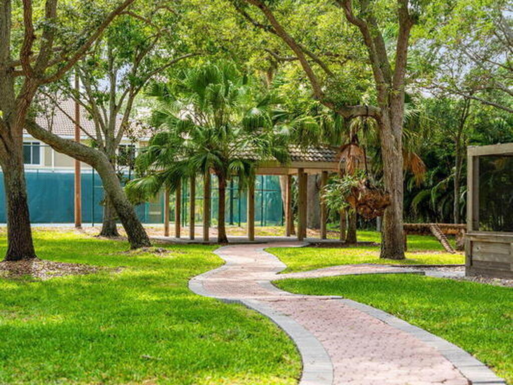 2442 Newfound Harbor Drive, Merritt Island, FL 32952