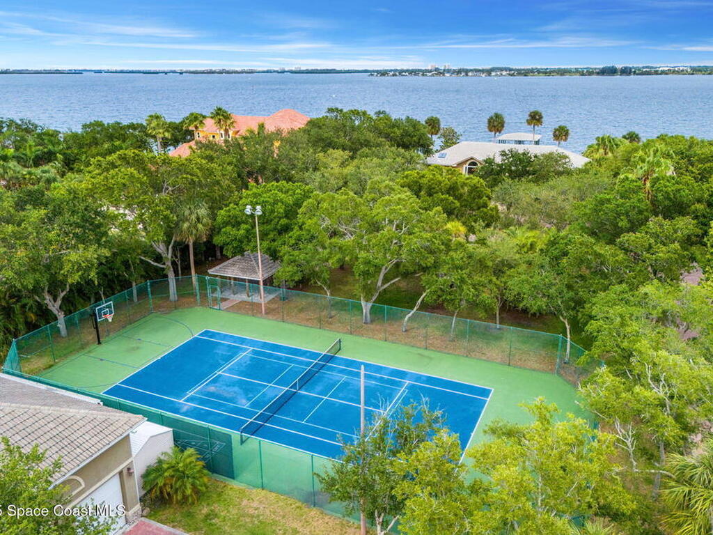 2442 Newfound Harbor Drive, Merritt Island, FL 32952