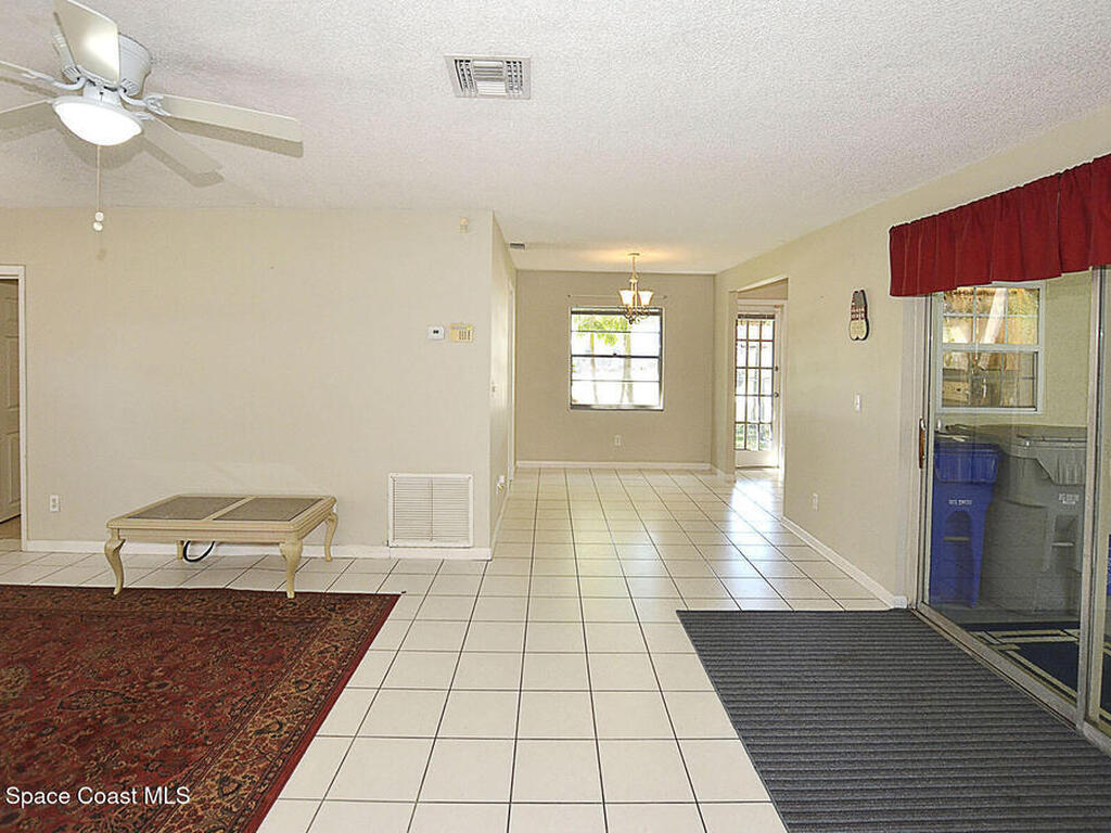 605 14th Avenue, Vero Beach, FL 32962
