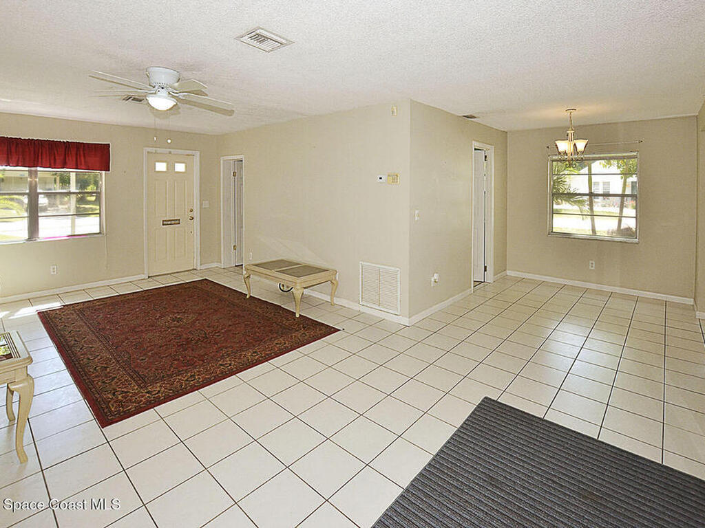 605 14th Avenue, Vero Beach, FL 32962