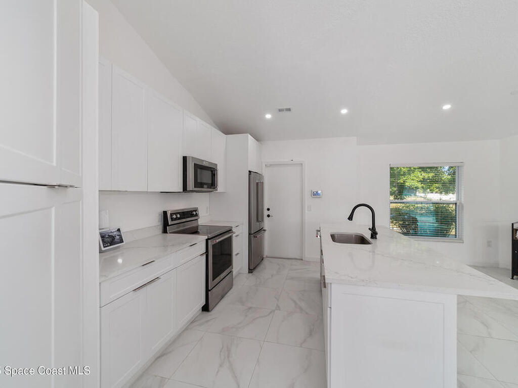 16190 SW 16th Court, Ocala, FL 34473
