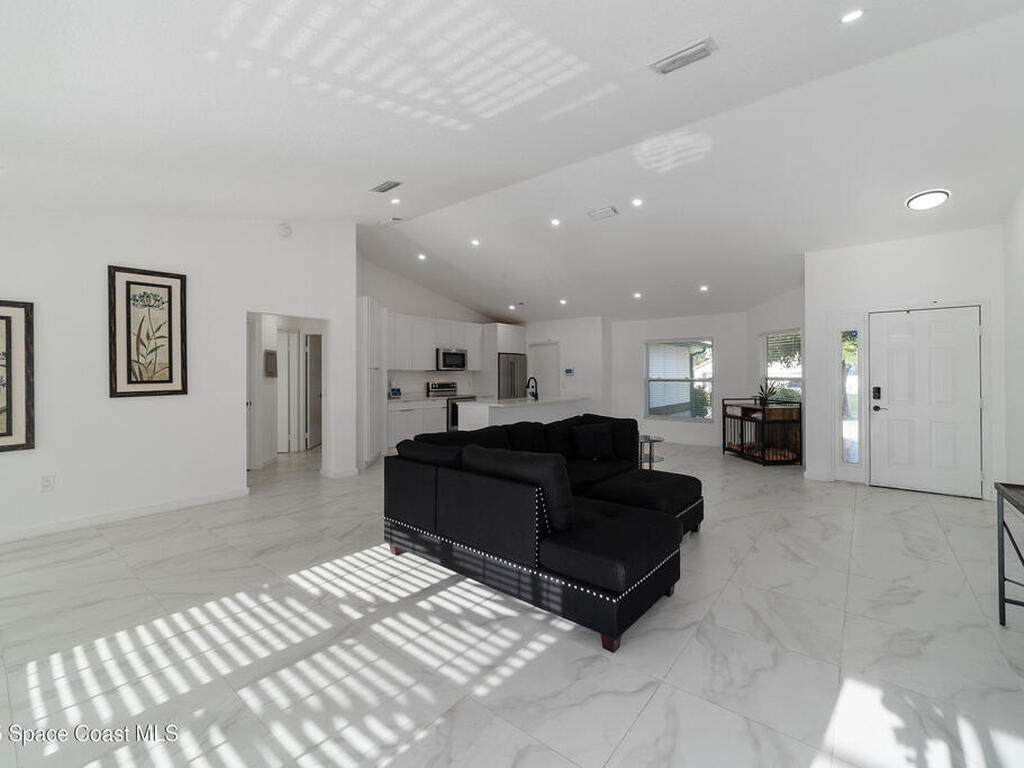 16190 SW 16th Court, Ocala, FL 34473