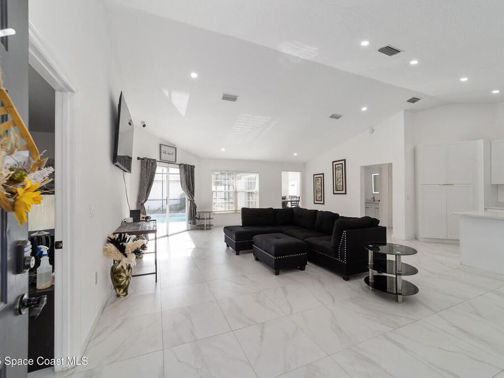 16190 SW 16th Court, Ocala, FL 34473