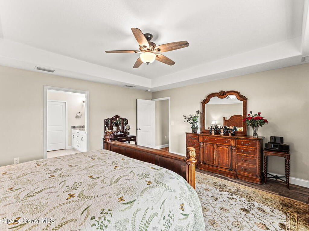 6435 Dixie Way, Mims, FL 32754