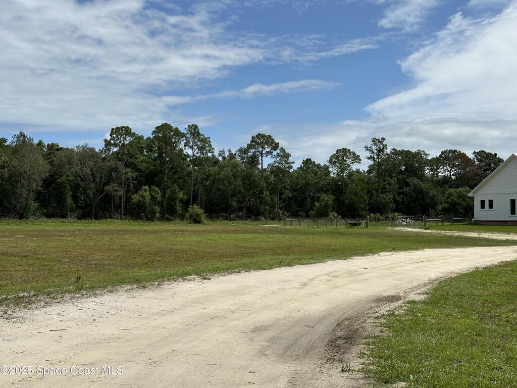 14500 97th Street, Fellsmere, FL 32948