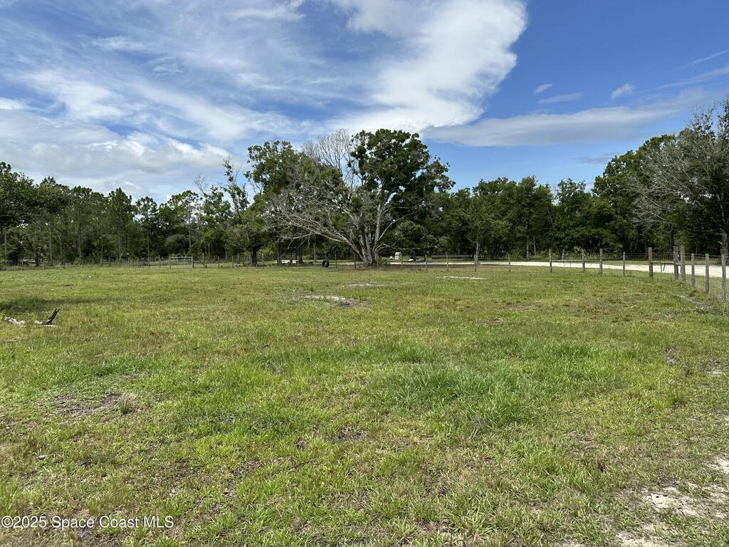 14500 97th Street, Fellsmere, FL 32948