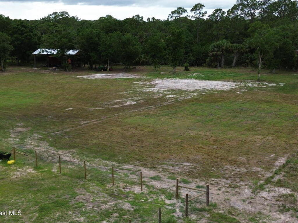 14500 97th Street, Fellsmere, FL 32948