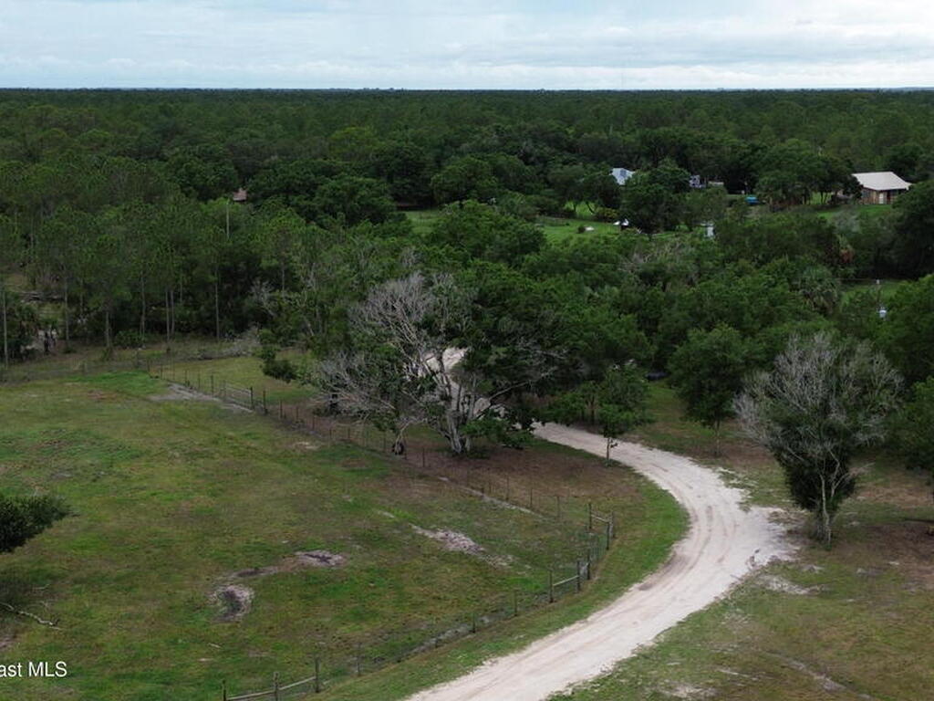 14500 97th Street, Fellsmere, FL 32948