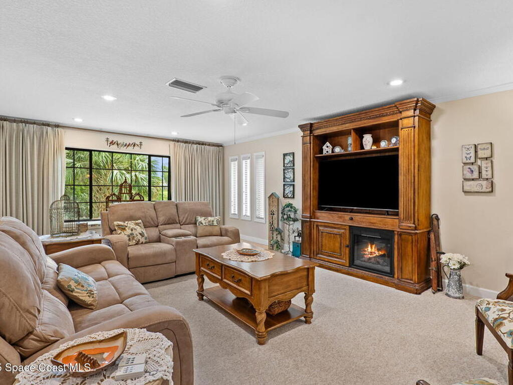 2159 Kings Cross Street, Titusville, FL 32796