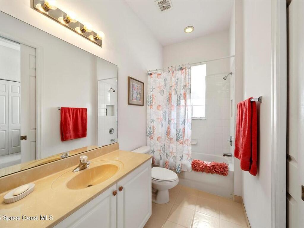 2770 Grand Isle Way, Vero Beach, FL 32968