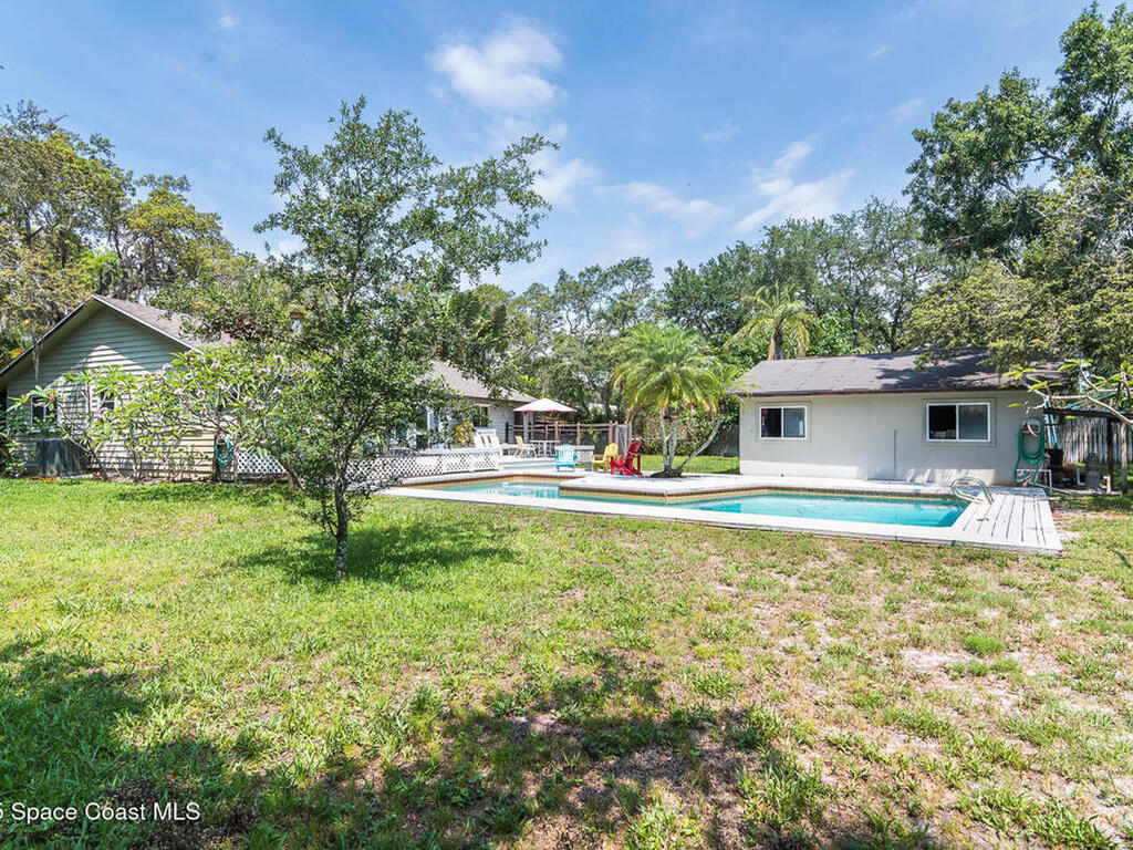 9959 Nicole Drive, Micco, FL 32976