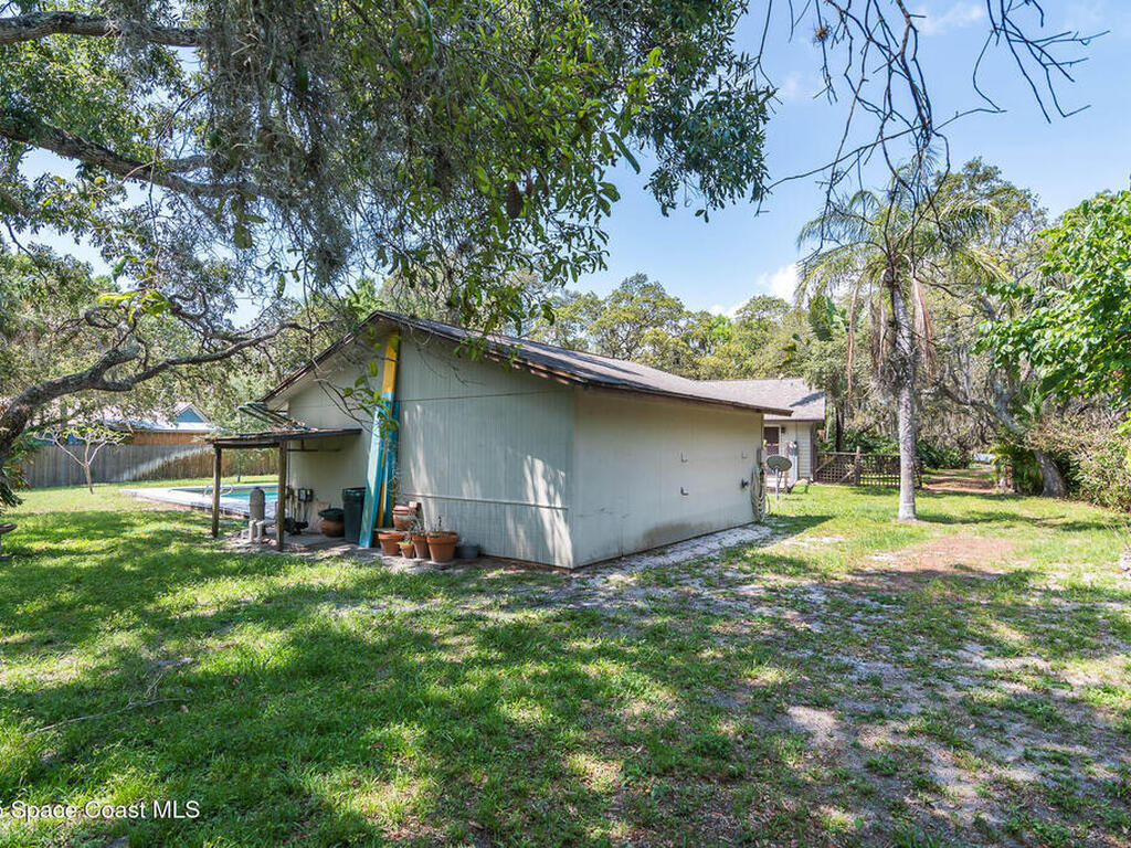 9959 Nicole Drive, Micco, FL 32976