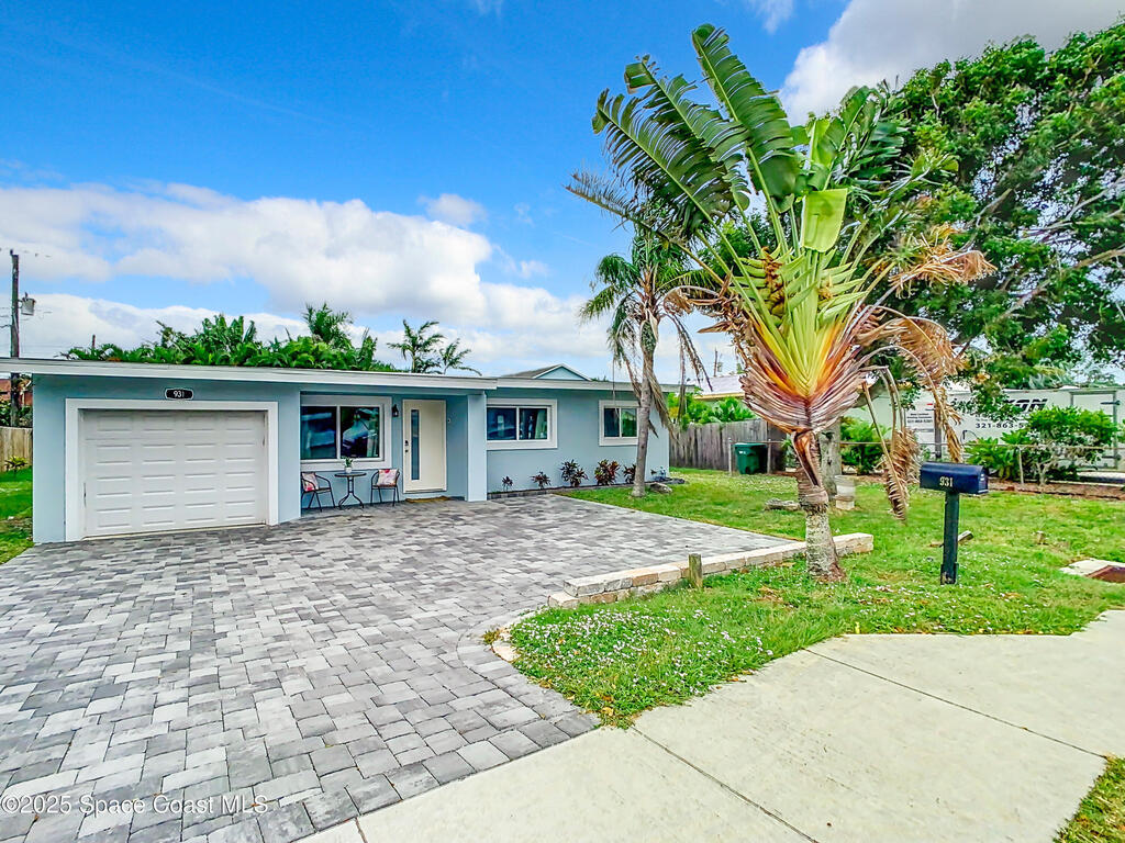 931 S Orlando Avenue, Cocoa Beach, FL 32931