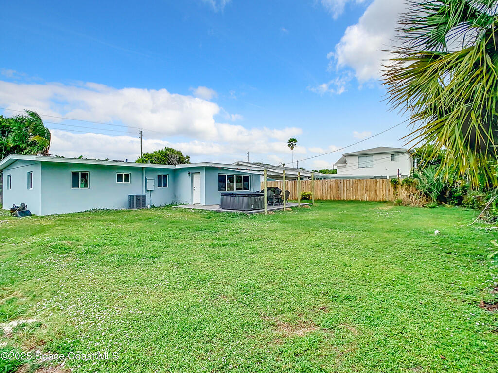 931 S Orlando Avenue, Cocoa Beach, FL 32931