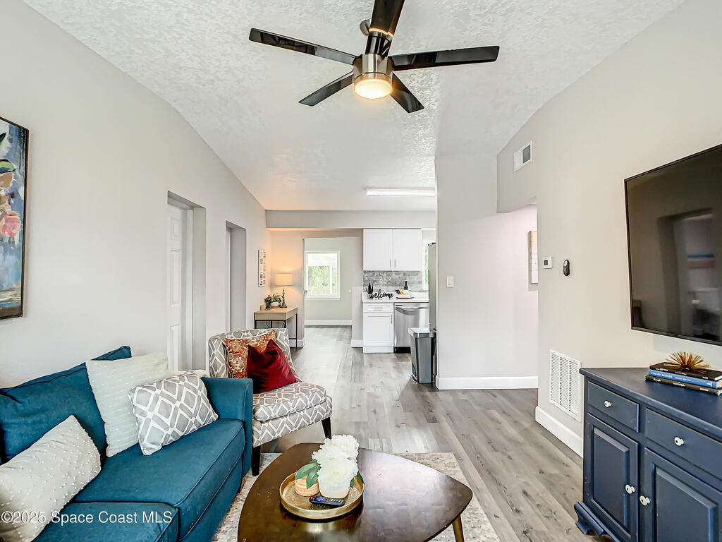 931 S Orlando Avenue, Cocoa Beach, FL 32931