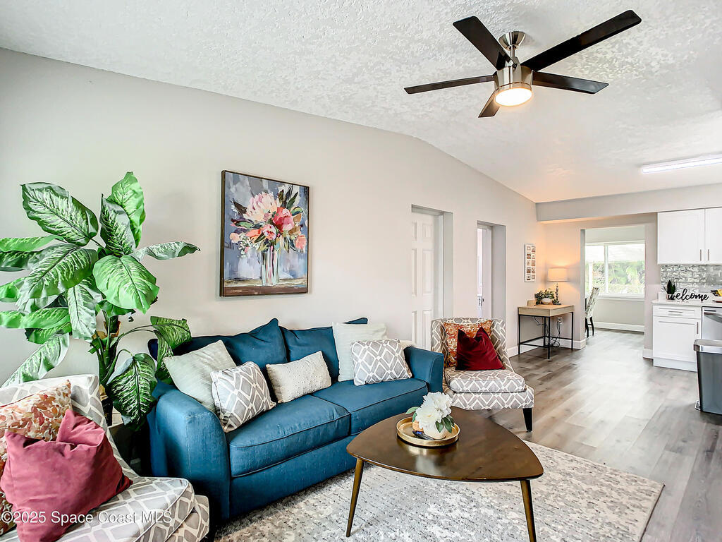 931 S Orlando Avenue, Cocoa Beach, FL 32931