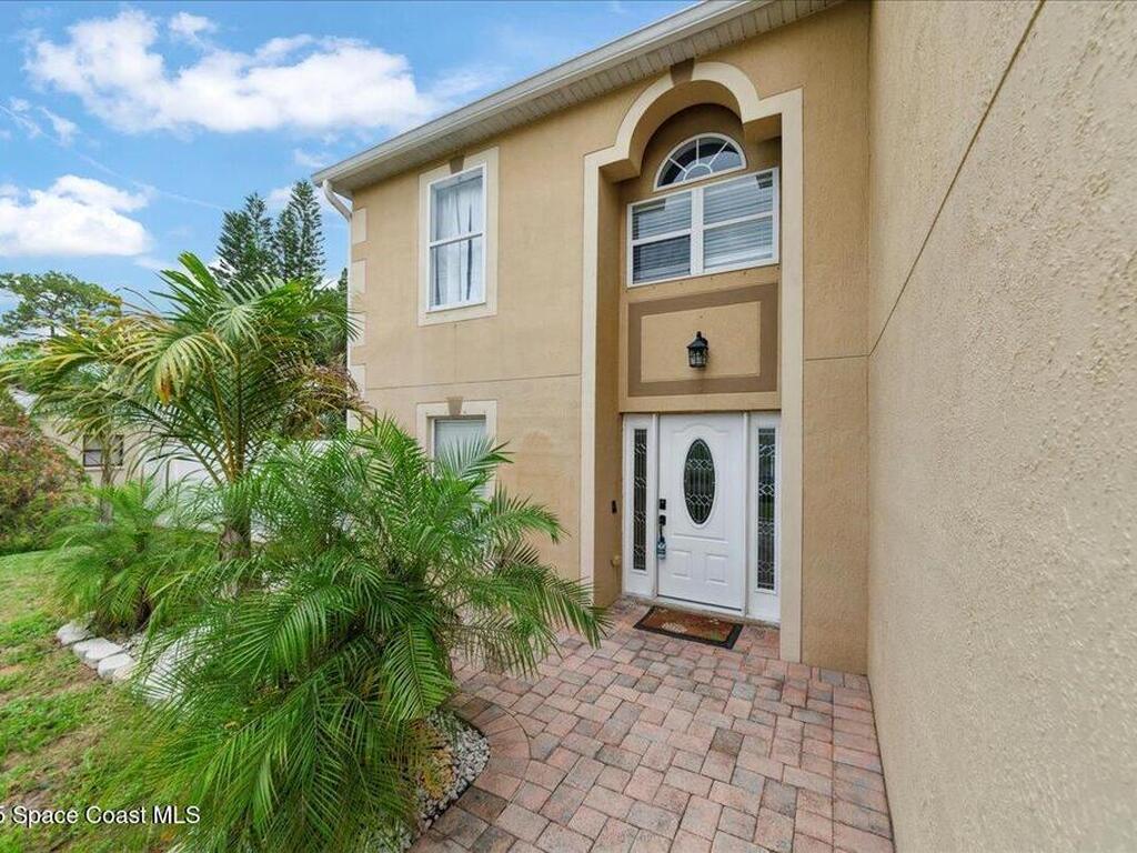 6735 Grissom Parkway, Cocoa, FL 32927