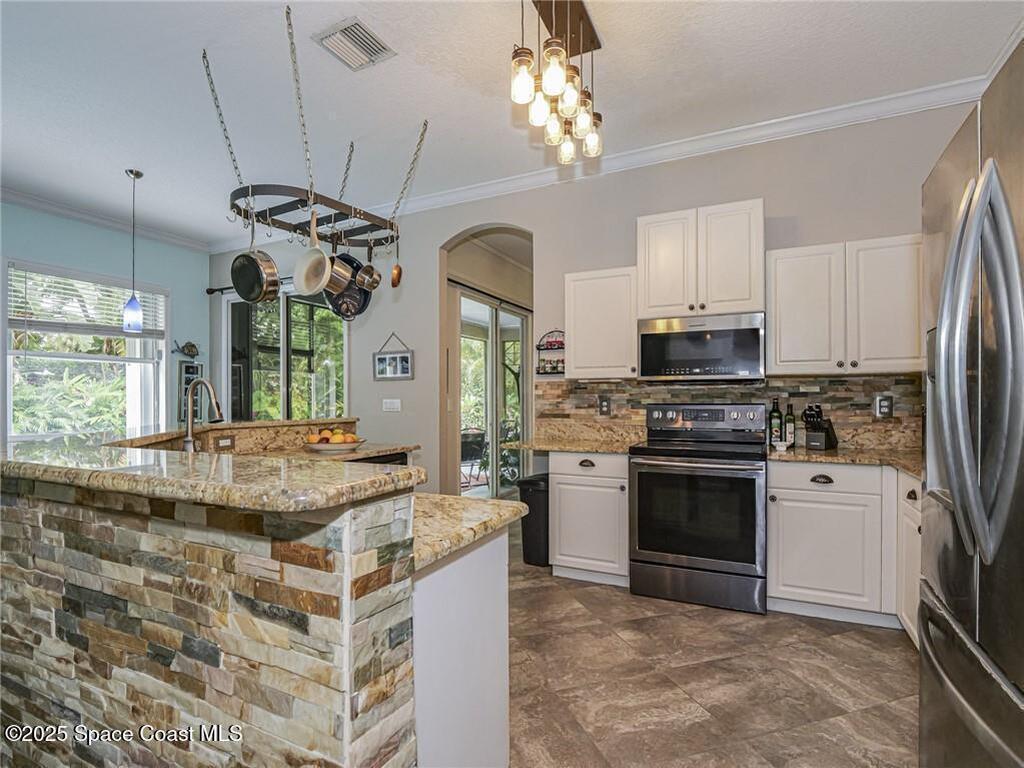 5151 4th Place, Vero Beach, FL 32968