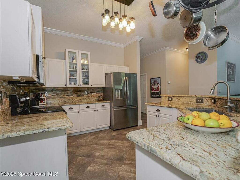 5151 4th Place, Vero Beach, FL 32968