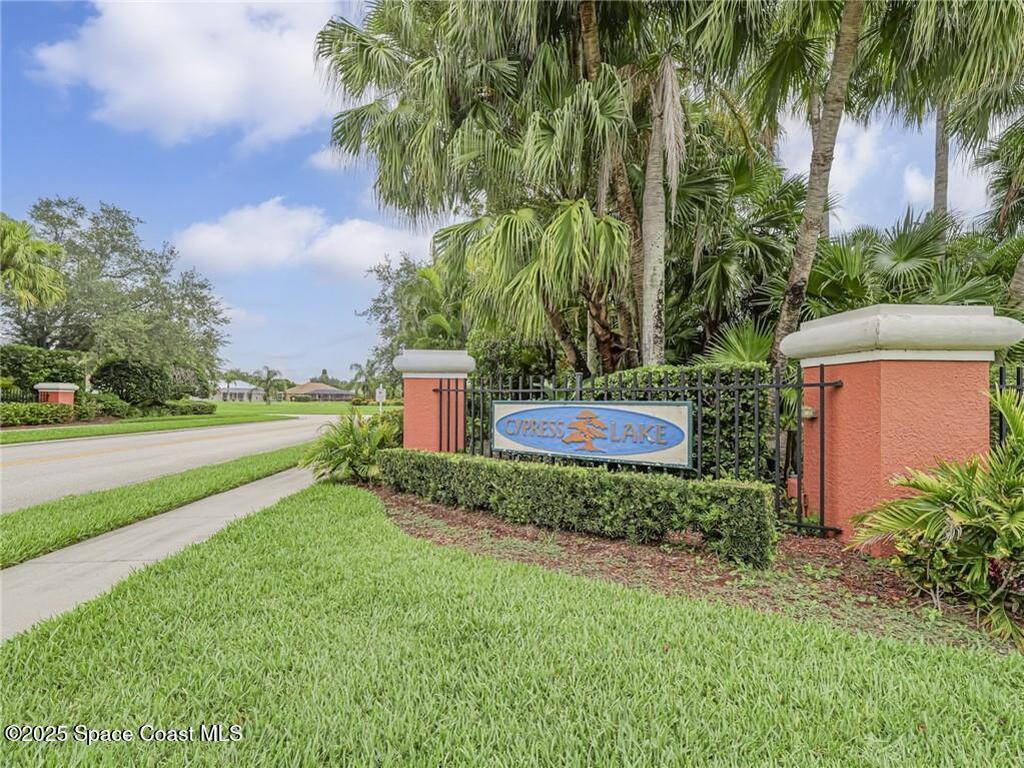 5151 4th Place, Vero Beach, FL 32968