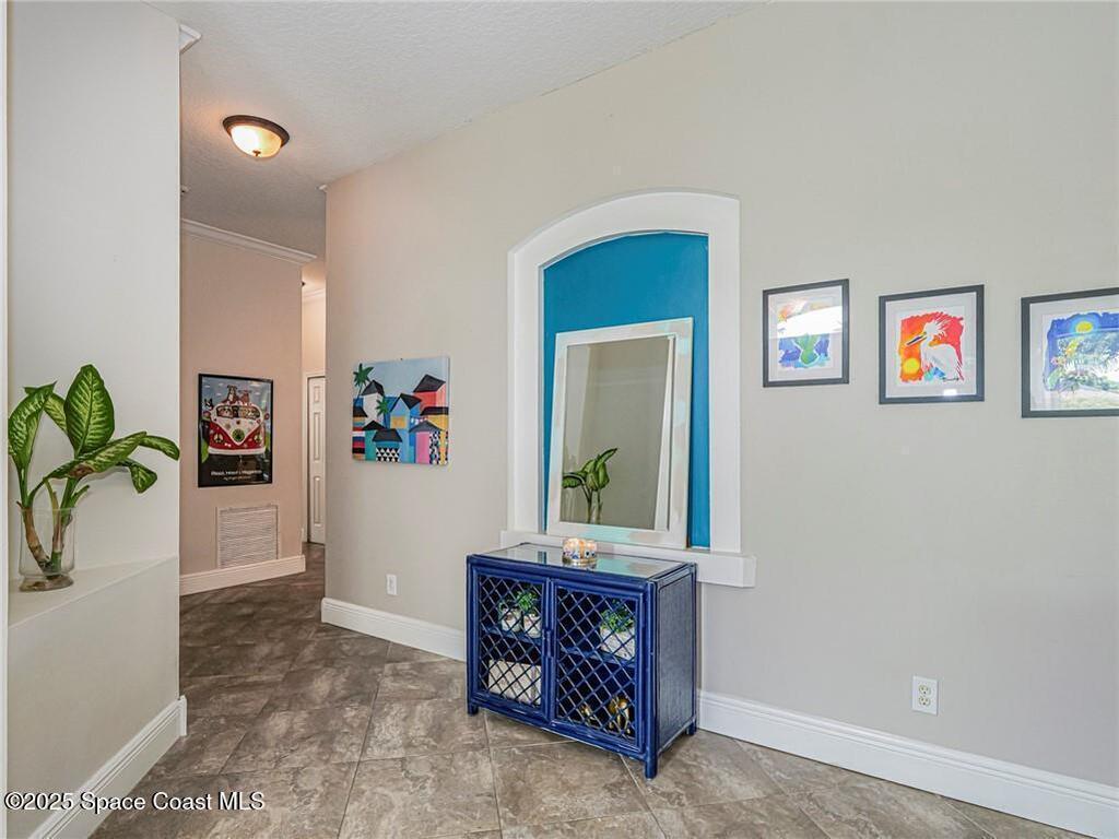 5151 4th Place, Vero Beach, FL 32968