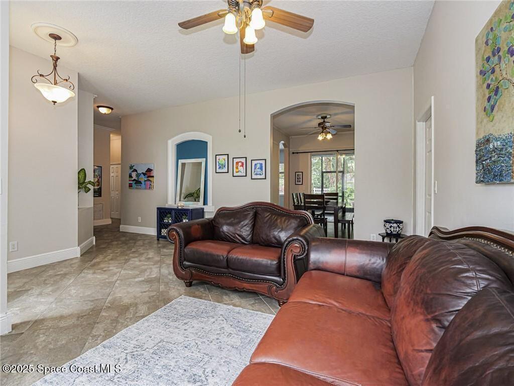 5151 4th Place, Vero Beach, FL 32968