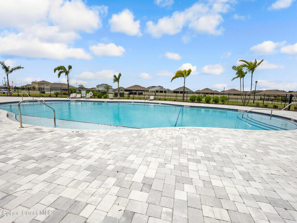 556 Kylar Drive, Palm Bay, FL 32907
