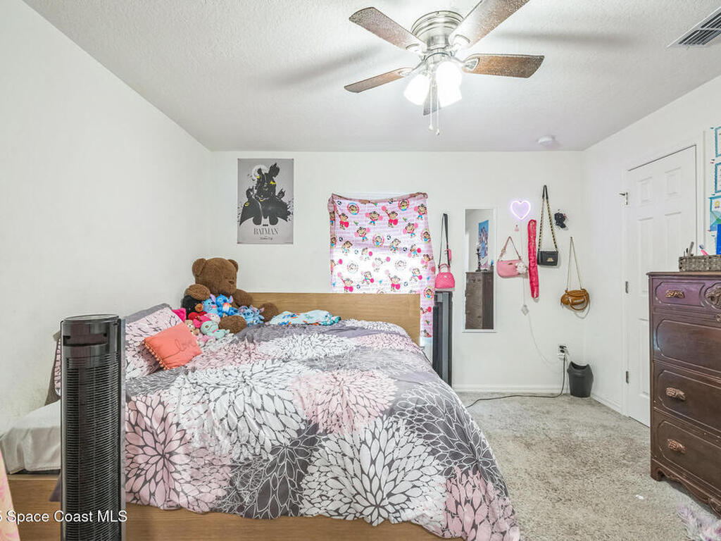 546 Cooper Court, Palm Bay, FL 32908