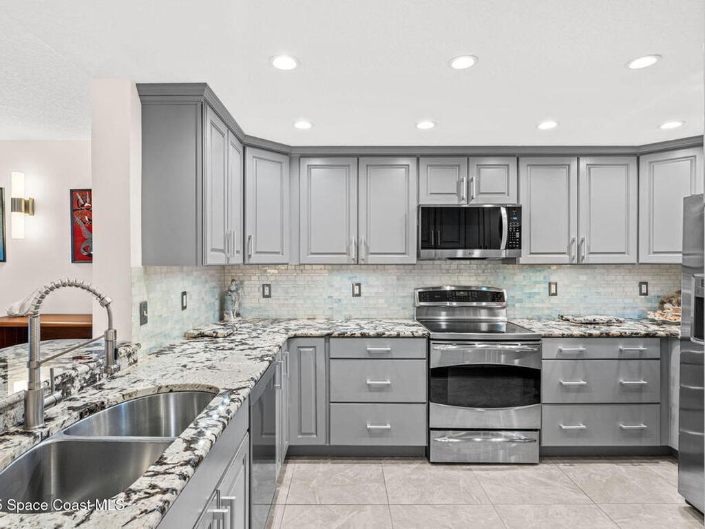 1125 Highway A1a, Satellite Beach, FL 32937