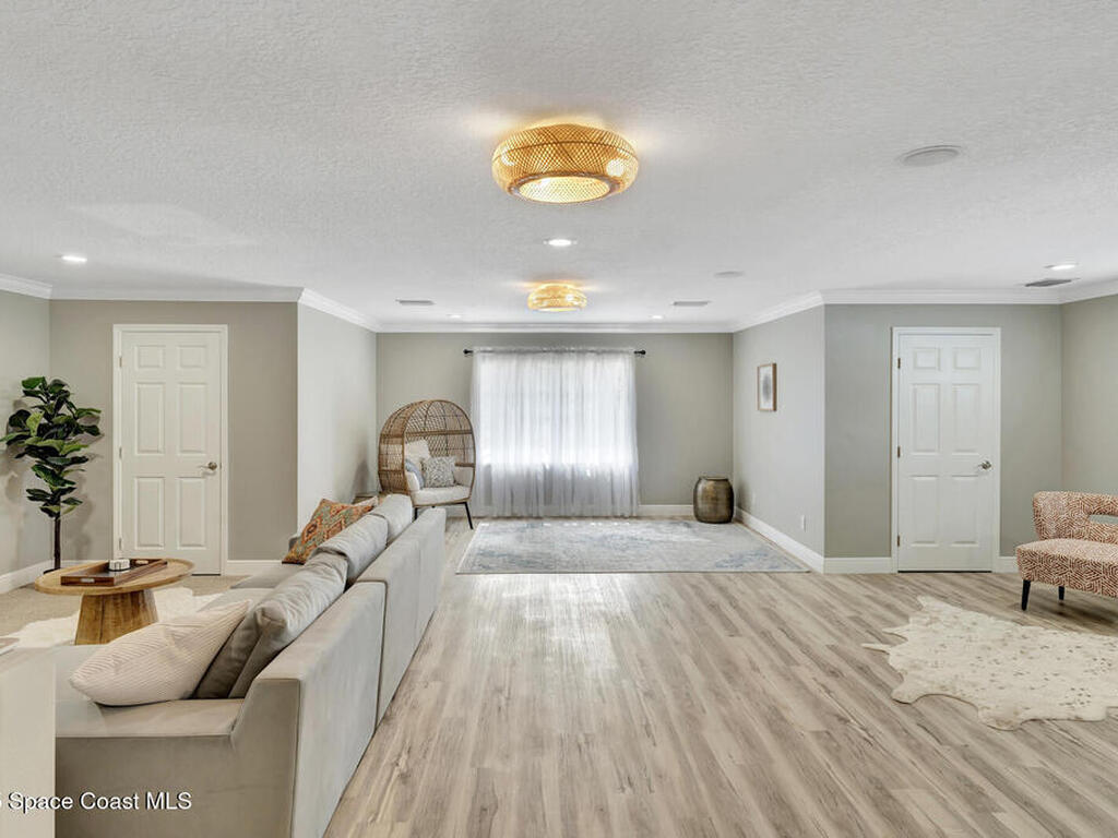 105 38th Court, Vero Beach, FL 32968