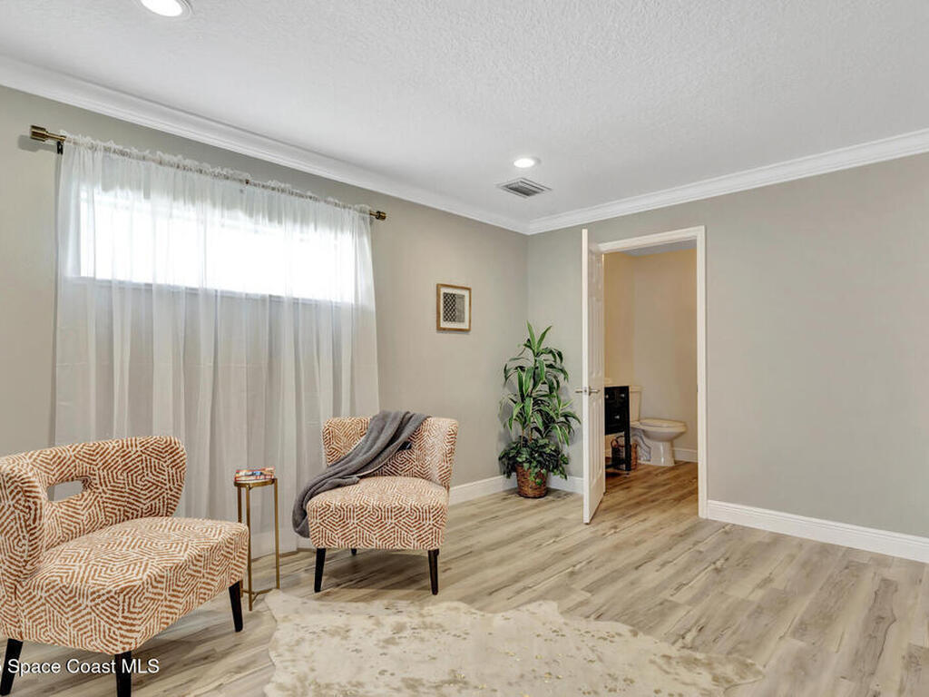 105 38th Court, Vero Beach, FL 32968