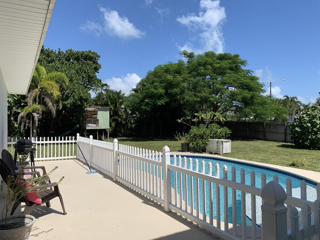 1401 Magnolia Drive, Indialantic, FL 32903