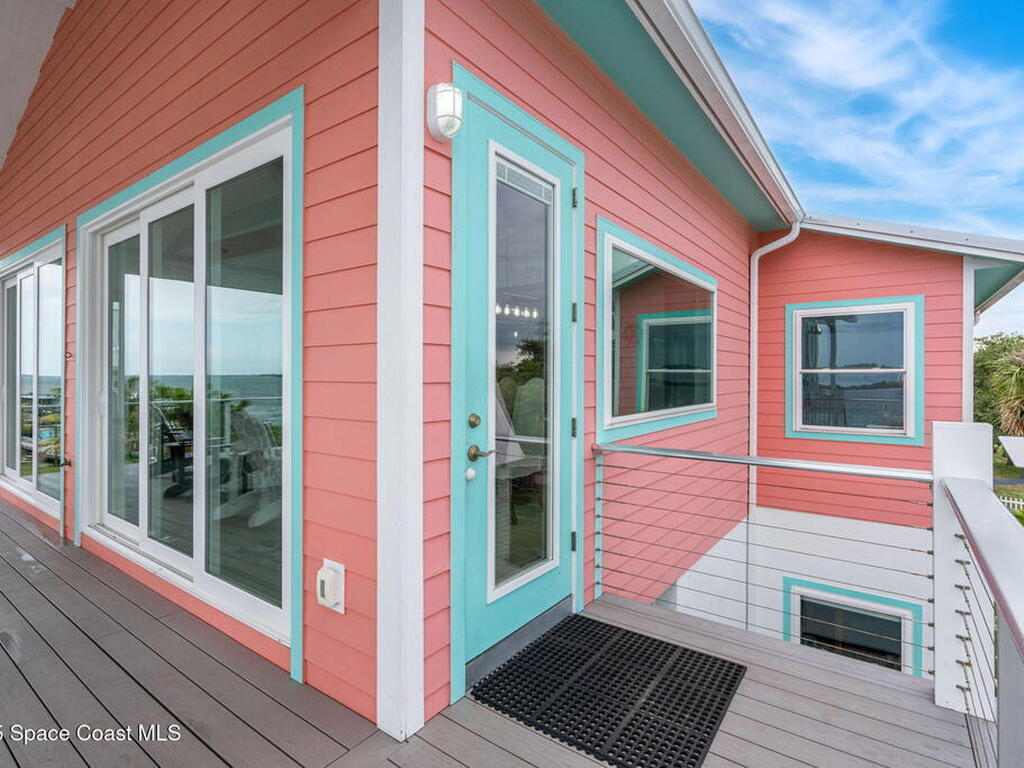 16 Vip Island Unit B, Grant-Valkaria, FL 32949