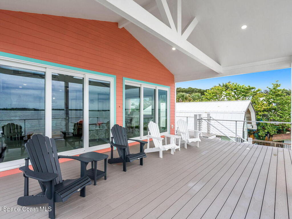 16 Vip Island Unit B, Grant-Valkaria, FL 32949