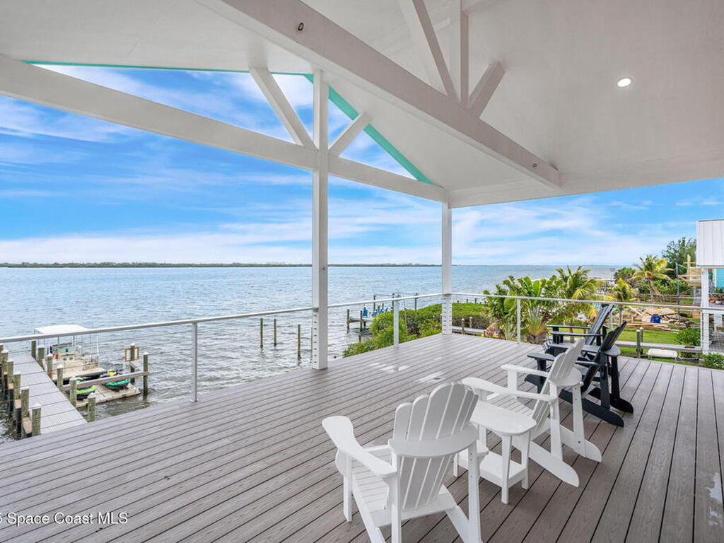 16 Vip Island Unit B, Grant-Valkaria, FL 32949