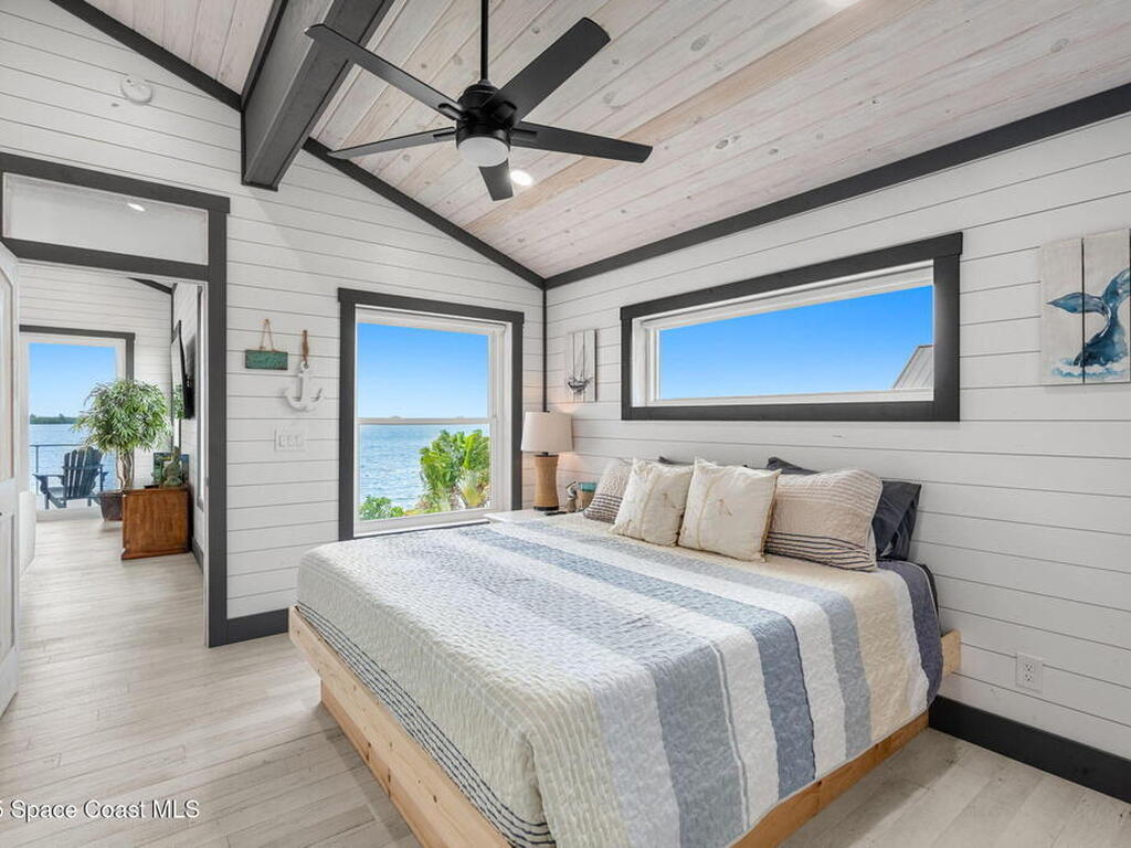 16 Vip Island Unit B, Grant-Valkaria, FL 32949