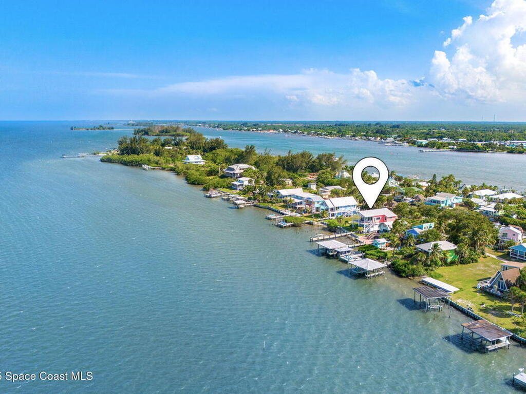 16 Vip Island Unit B, Grant-Valkaria, FL 32949
