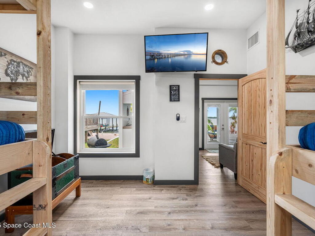 16 Vip Island Unit B, Grant-Valkaria, FL 32949