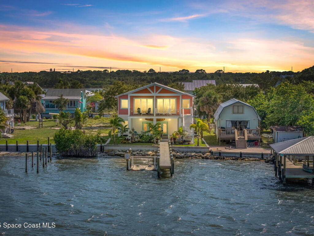 16 Vip Island Unit B, Grant-Valkaria, FL 32949