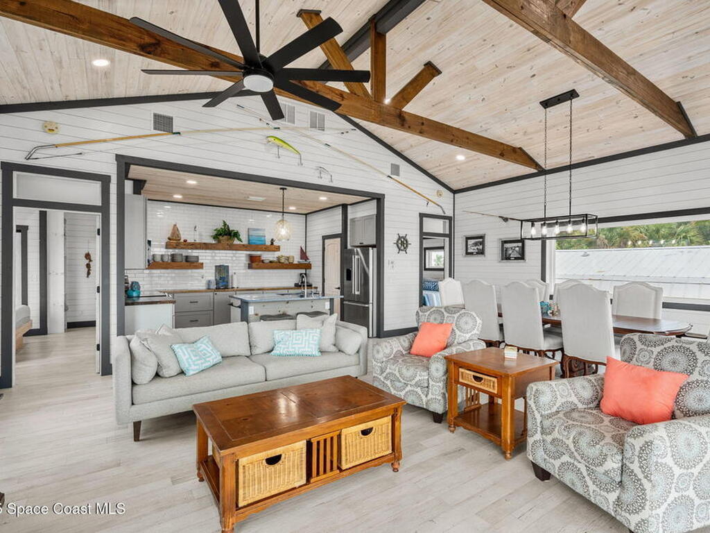 16 Vip Island Unit B, Grant-Valkaria, FL 32949