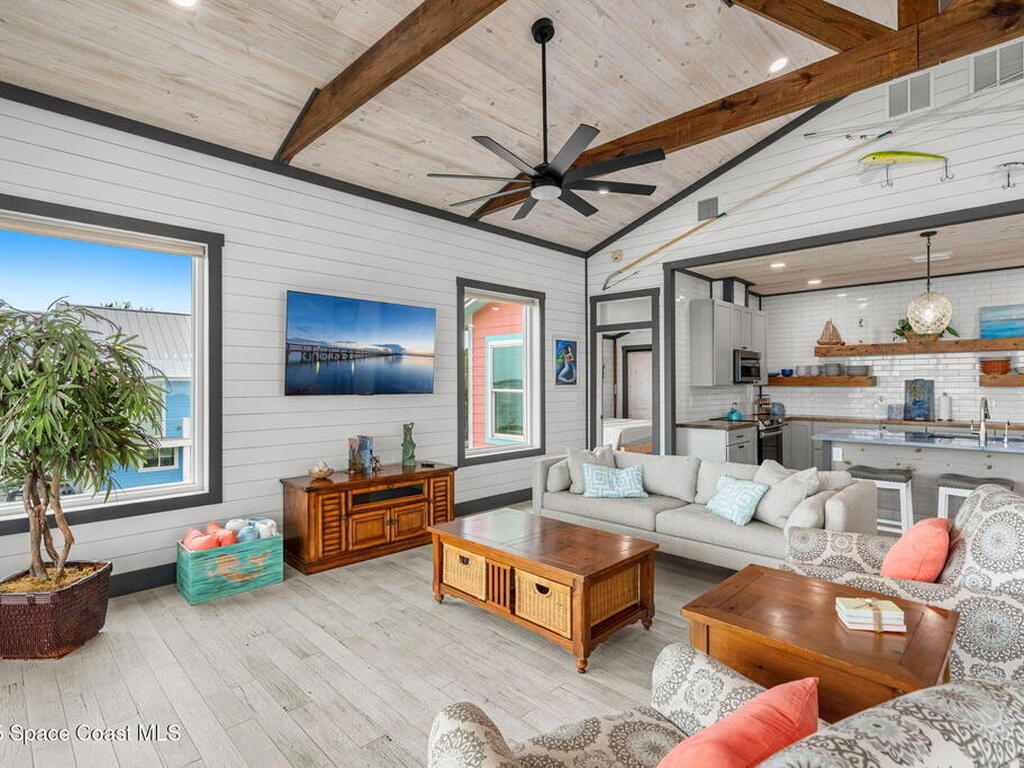 16 Vip Island Unit B, Grant-Valkaria, FL 32949