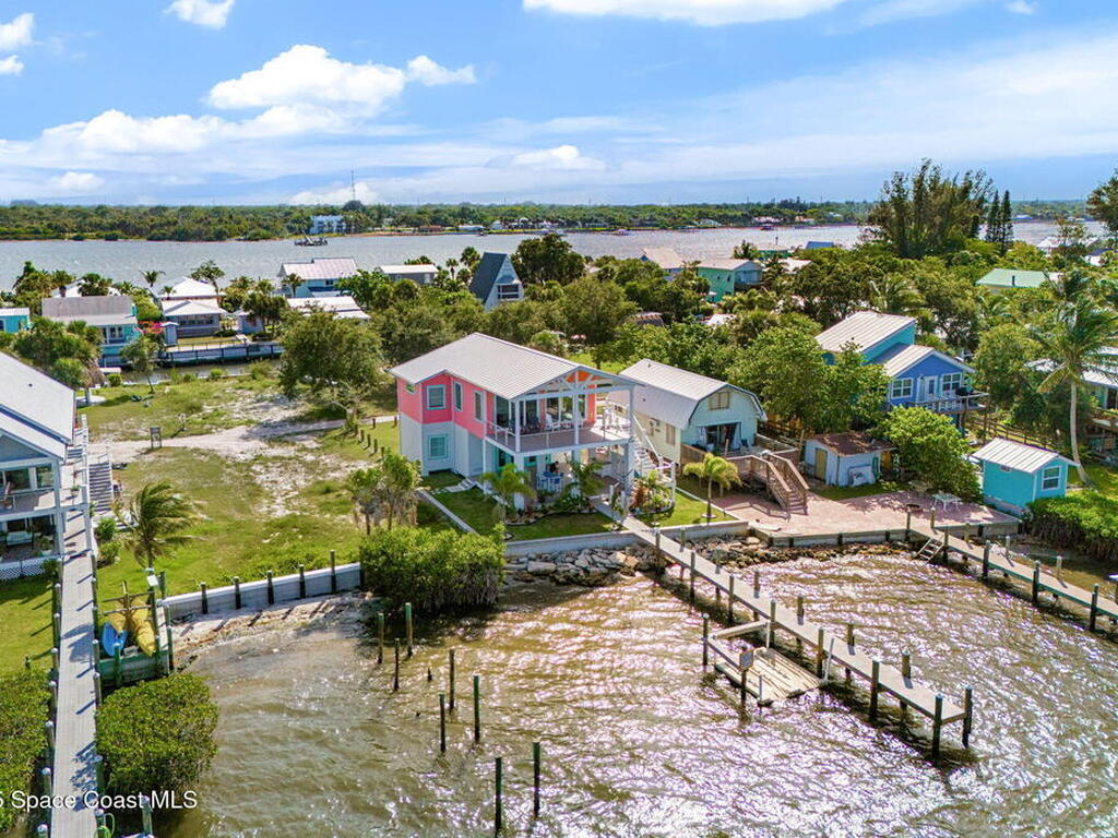 16 Vip Island Unit B, Grant-Valkaria, FL 32949