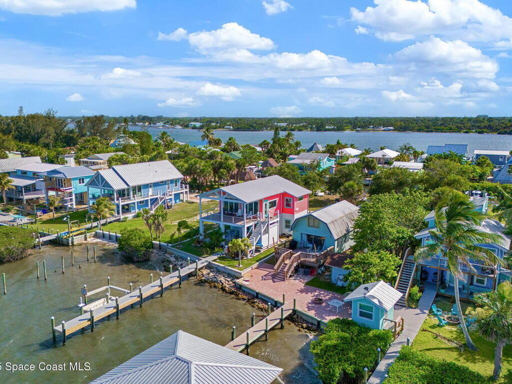 16 Vip Island Unit B, Grant-Valkaria, FL 32949