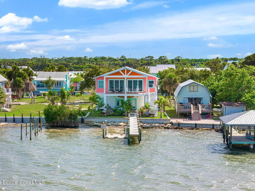 16 Vip Island Unit B, Grant-Valkaria, FL 32949
